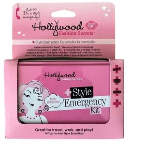 NWOT HOLLYWOOD FASHION SECRETS + Style Emergency Kit14EssentialsTravel Pink